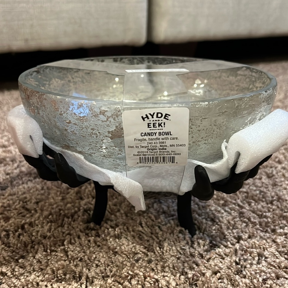 Hyde and Eek Ravens Feet Candy Bowl - new in packaging, never used